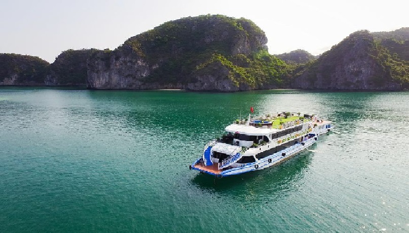 Halong Bay Day Cruise